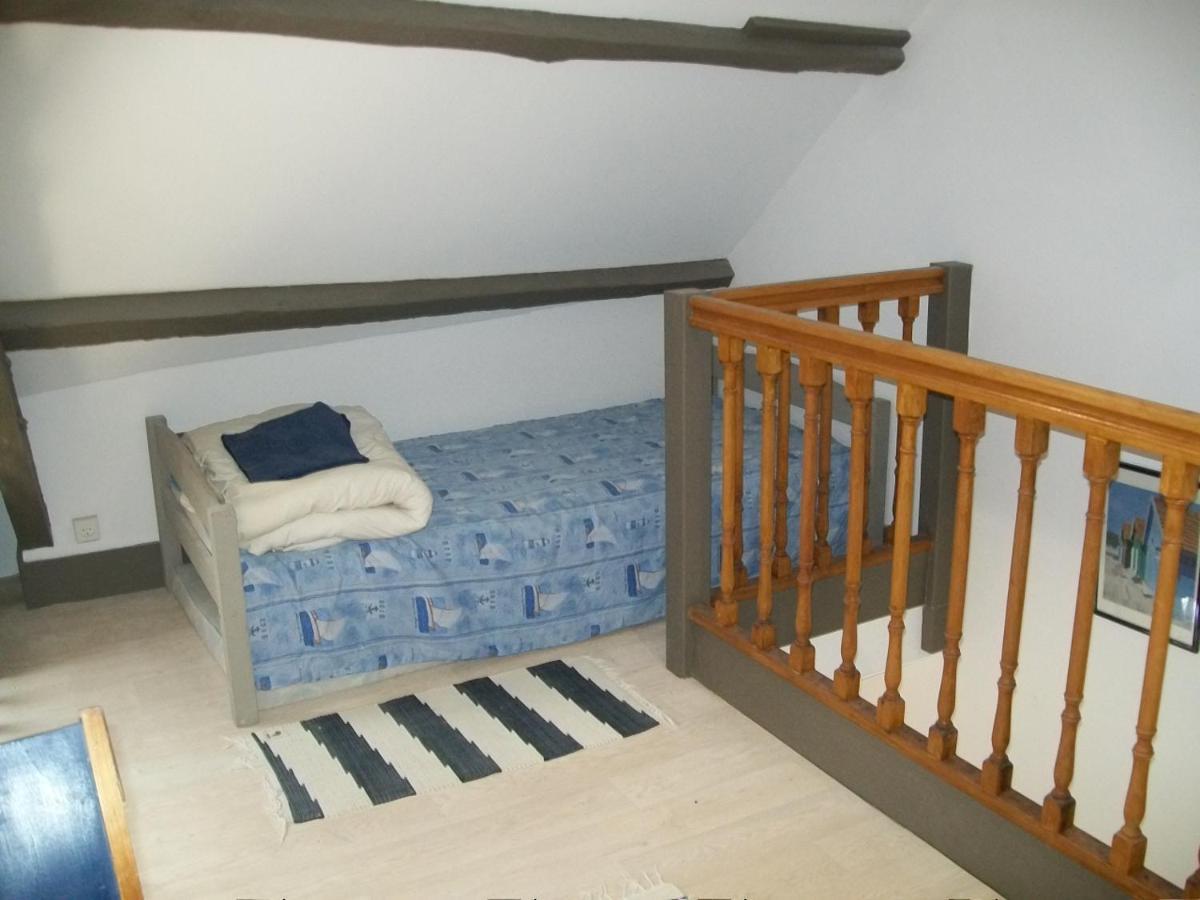 Stone Cottage Meneac Bagian luar foto